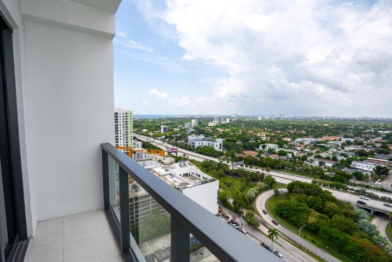 Smart Brickell Hotel Miami Exteriör bild