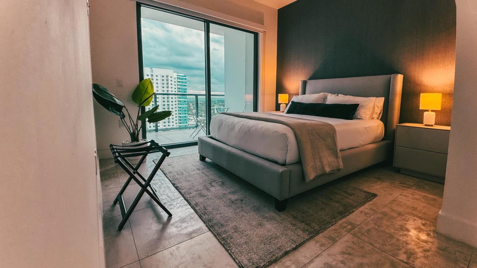 Smart Brickell Hotel Miami Exteriör bild